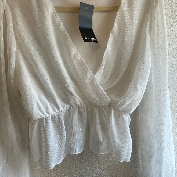 Textured Long Sleeve Wrap Blouse 6 NWT - Picture 3 of 6